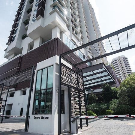 Appartamento Damai 88 By Moka Near Klcc Kuala Lumpur Esterno foto